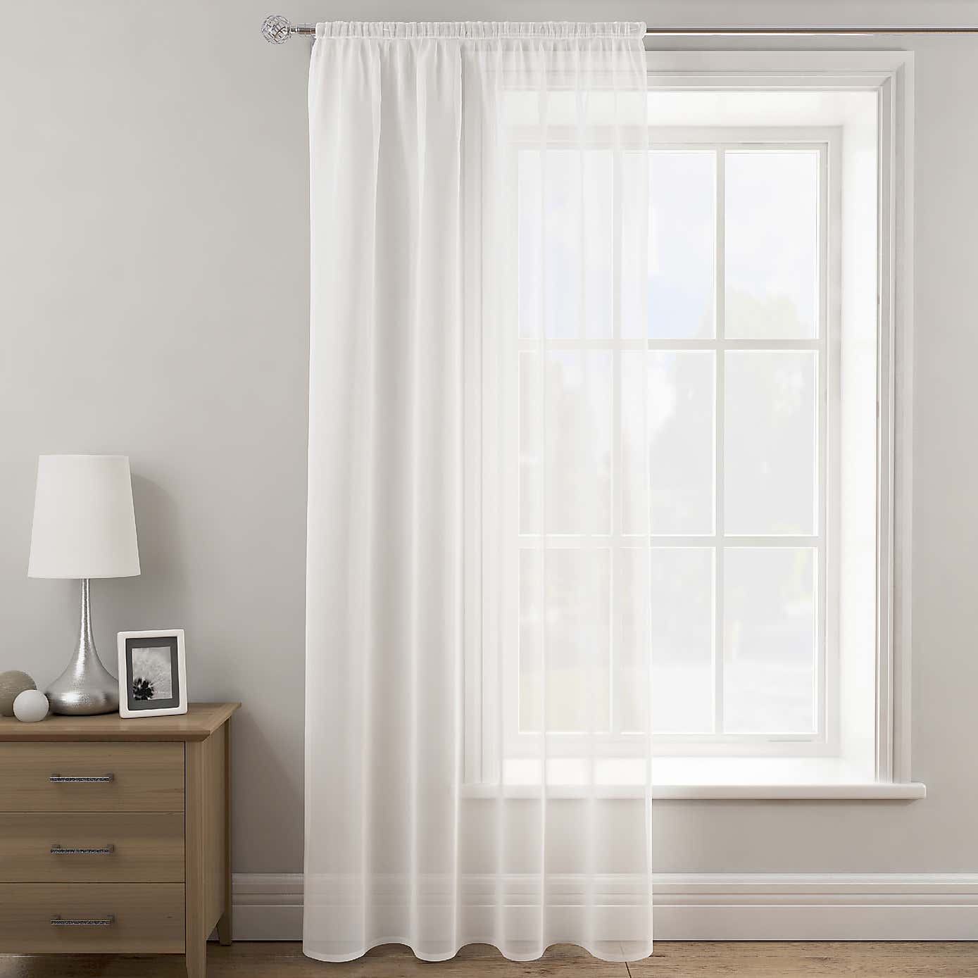 Curtain slider image 